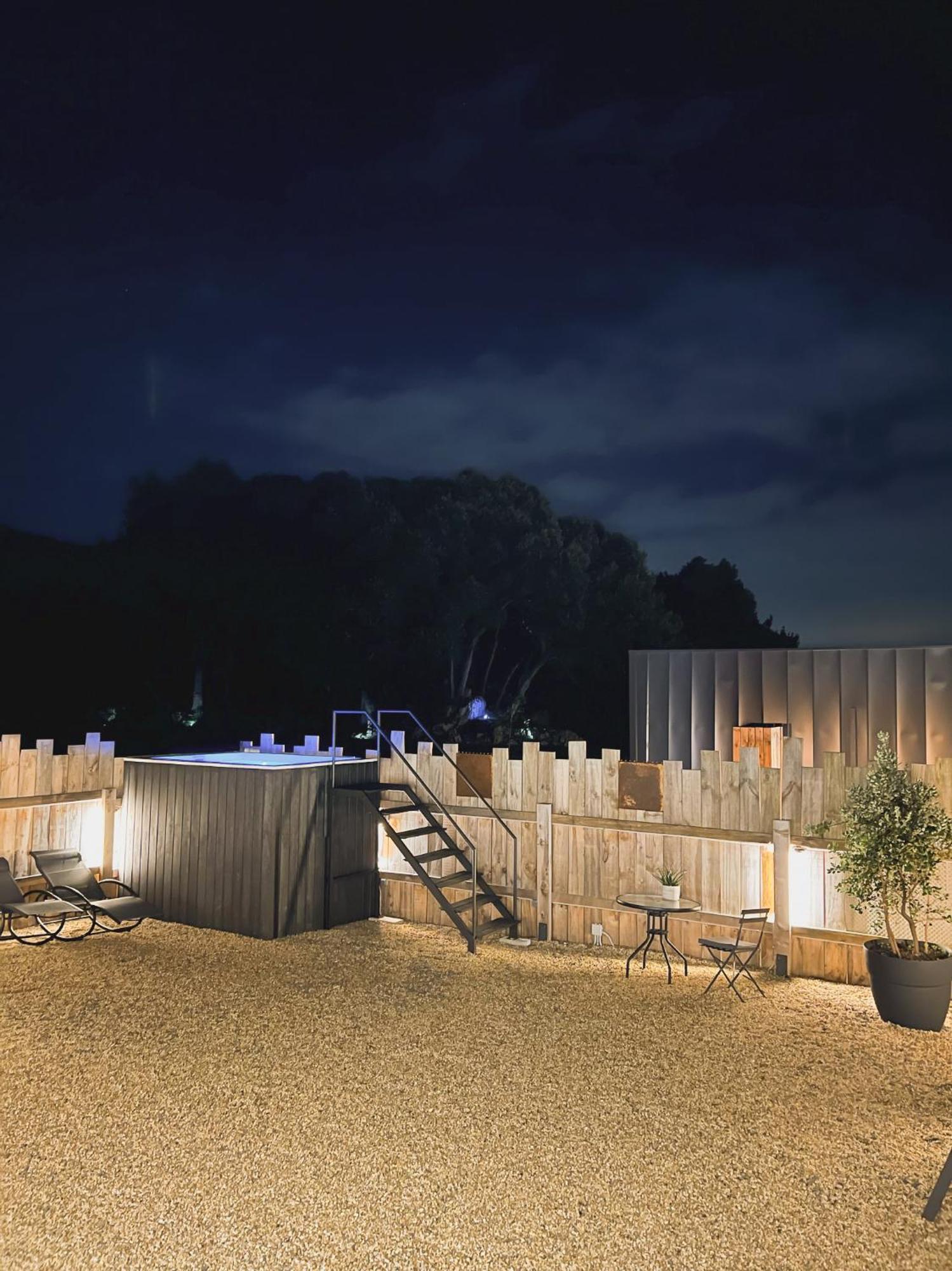 Vibe Luxury Cabins Arnuero Zewnętrze zdjęcie