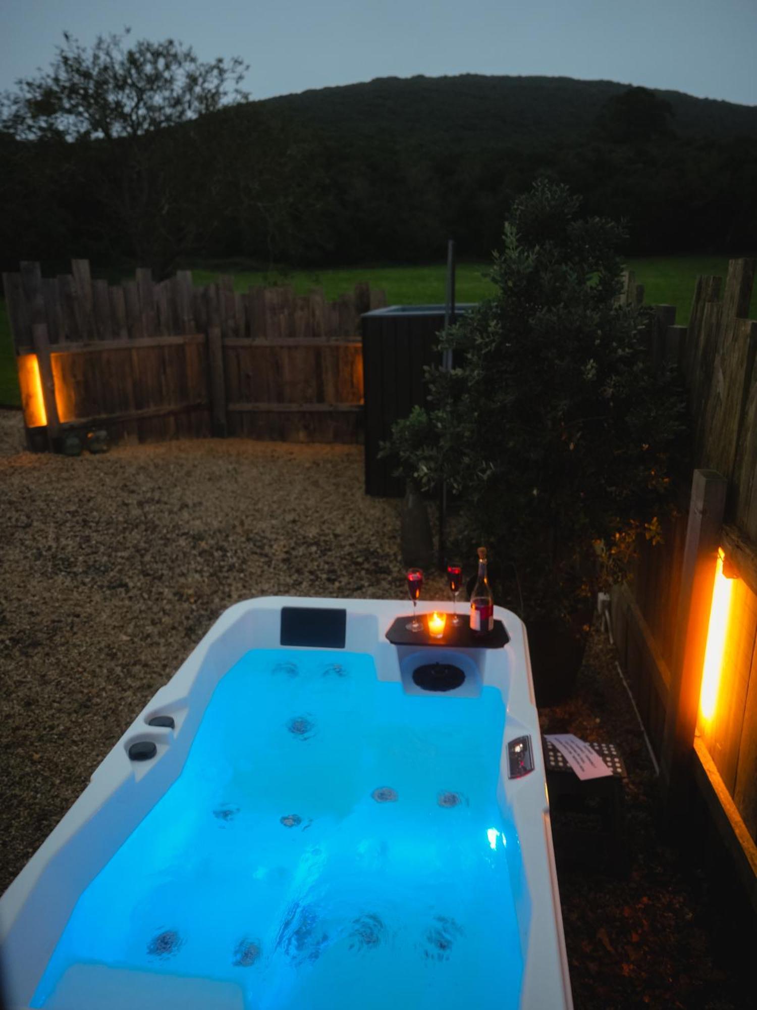 Vibe Luxury Cabins Arnuero Zewnętrze zdjęcie